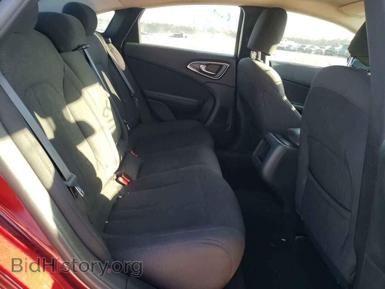 2016 CHRYSLER 200 - VIN: 1C3CCCAG7GN100941 - Photo 6