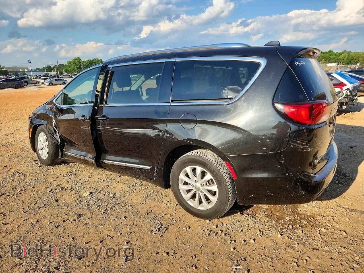 2019 CHRYSLER PACIFICA - VIN: 2C4RC1BG0KR700558 - Photo 2