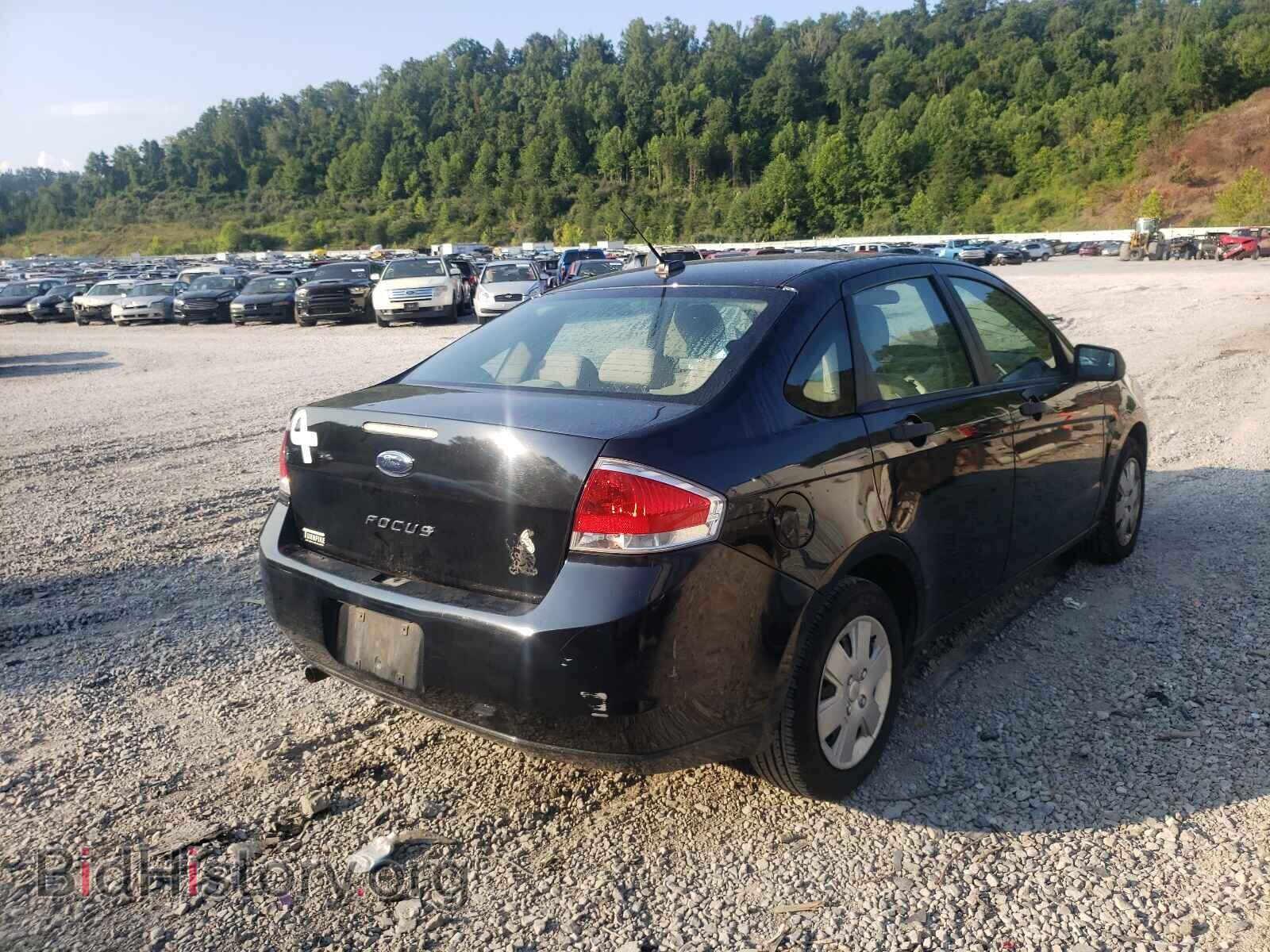 2011 FORD FOCUS - VIN: 1FAHP3EN2BW125804 - Фото 4