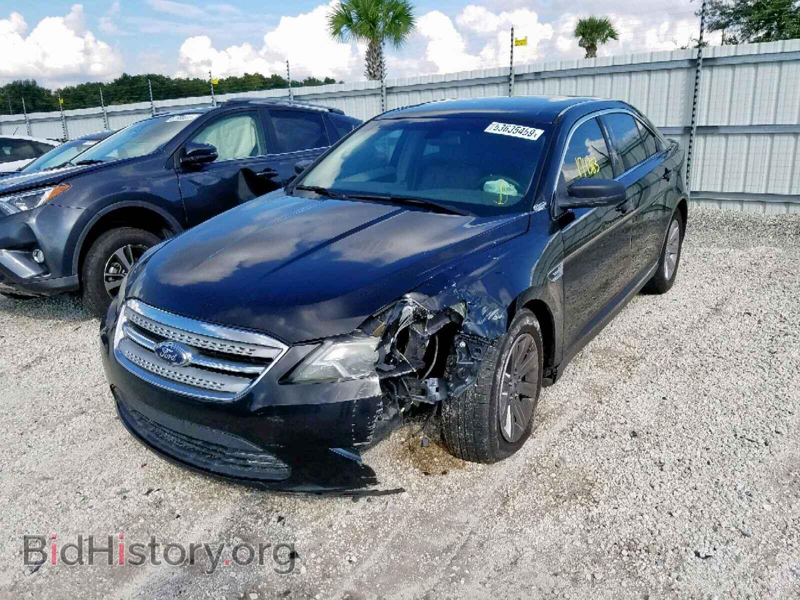 2011 FORD TAURUS - VIN: 1FAHP2DW3BG118665 - Photo 2