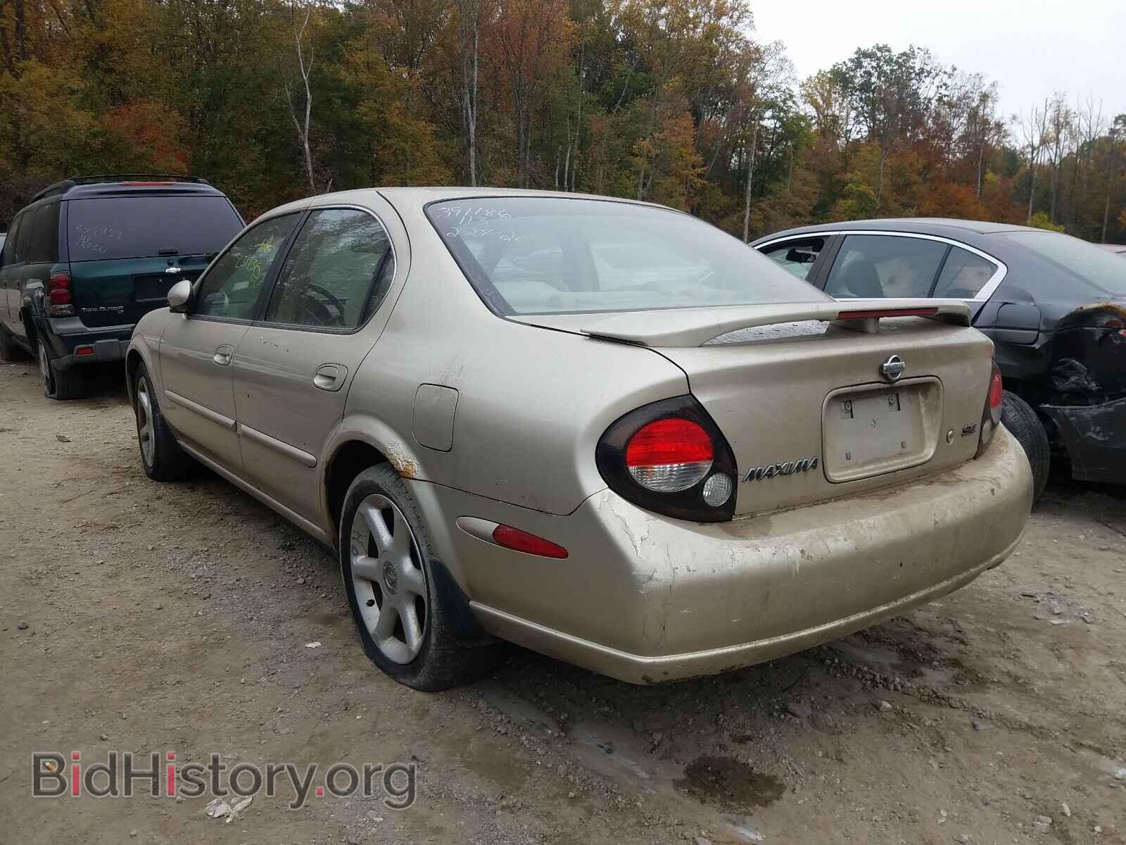 2000 NISSAN MAXIMA - VIN: JN1CA31A5YT014993 - Фото 3