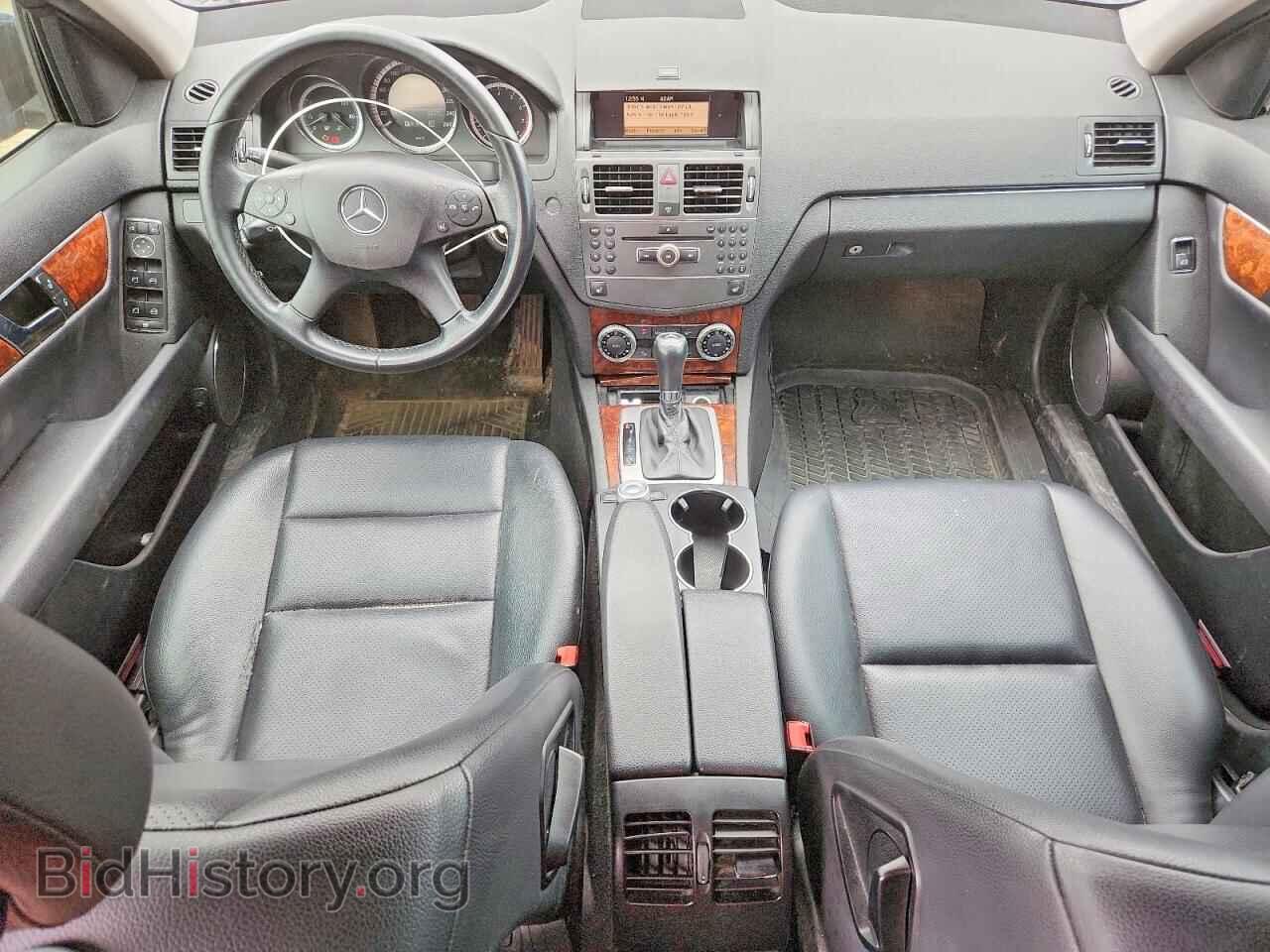 2010 MERCEDES-BENZ C-CLASS - VIN: WDDGF8FB7AF417382 - Photo 8