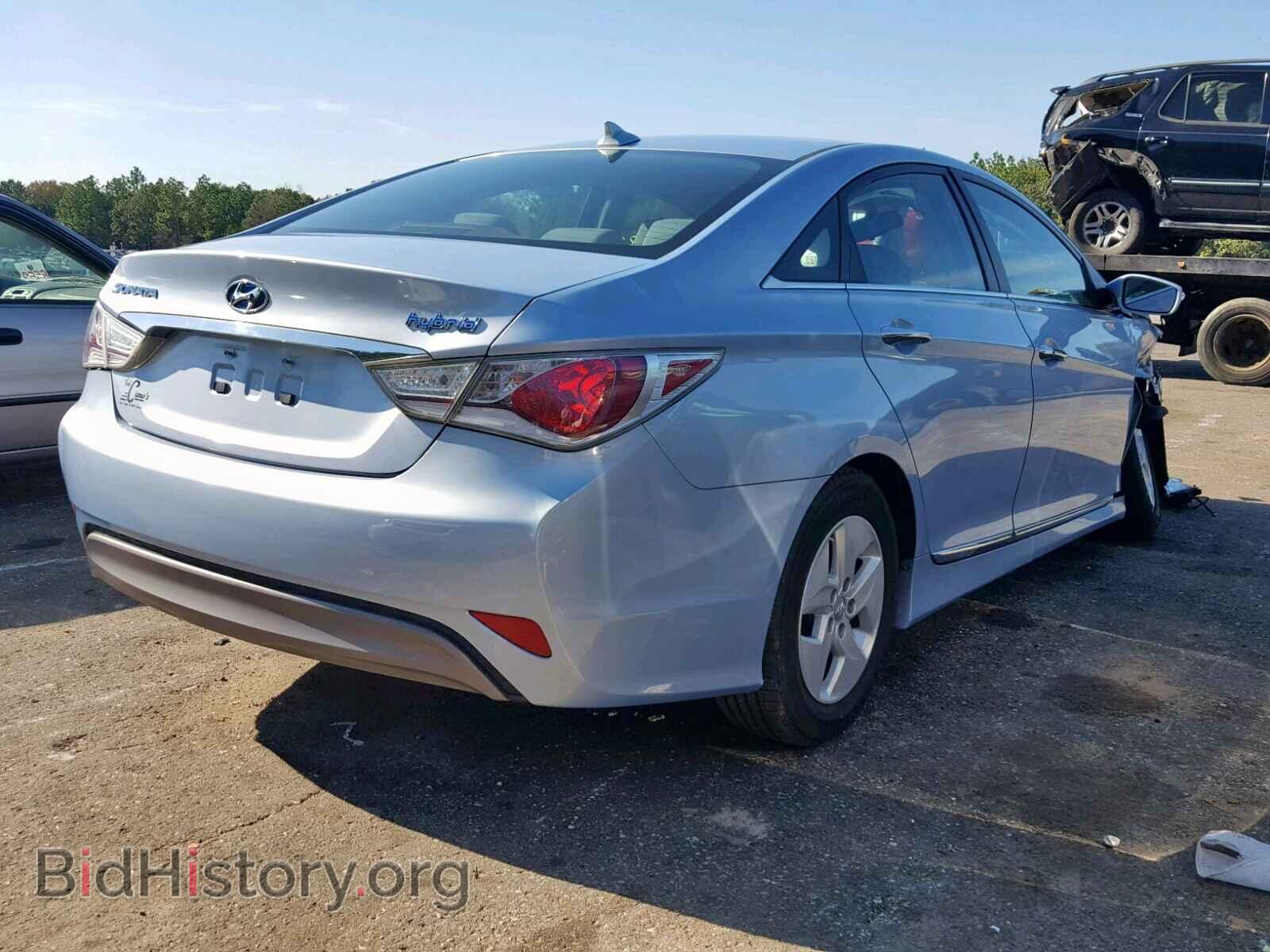 2012 HYUNDAI SONATA - VIN: KMHEC4A44CA037892 - Фото 4