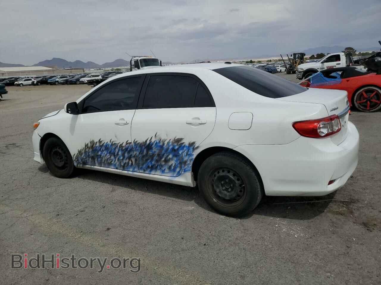 2011 TOYOTA COROLLA - VIN: JTDBU4EE9B9134979 - Фото 2