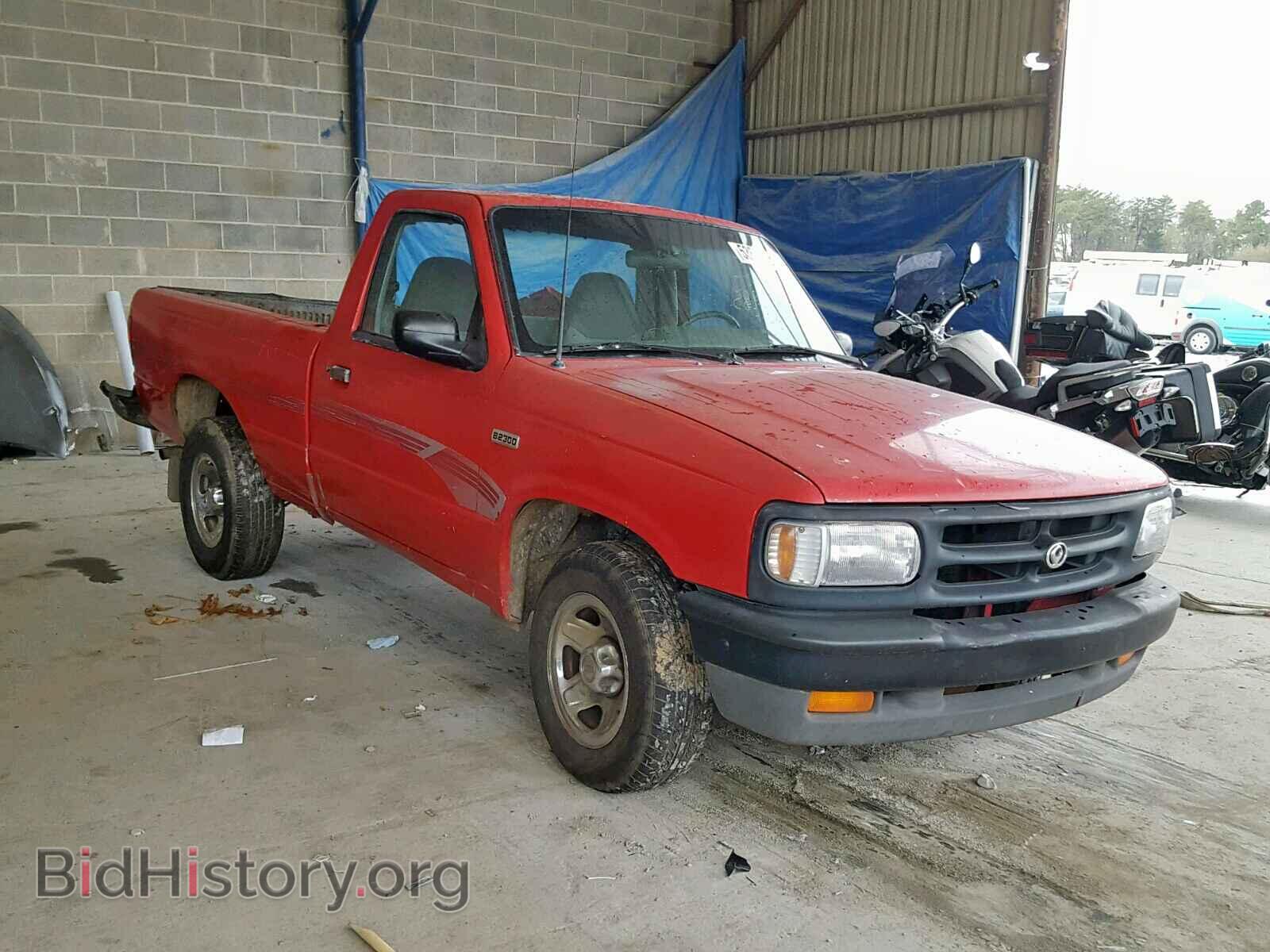 Photo 4F4CR12AXRTM29907 - MAZDA B2300 1994