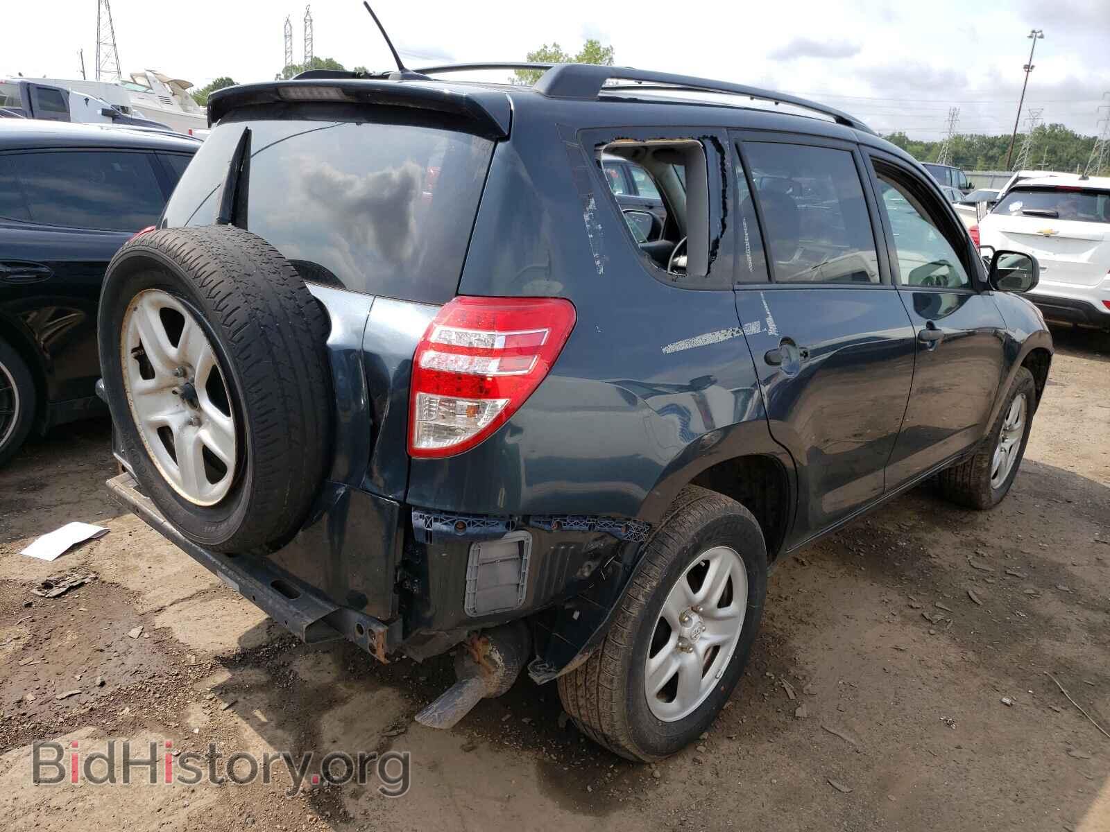 2011 TOYOTA RAV4 - VIN: 2T3KF4DV7BW060229 - Фото 4