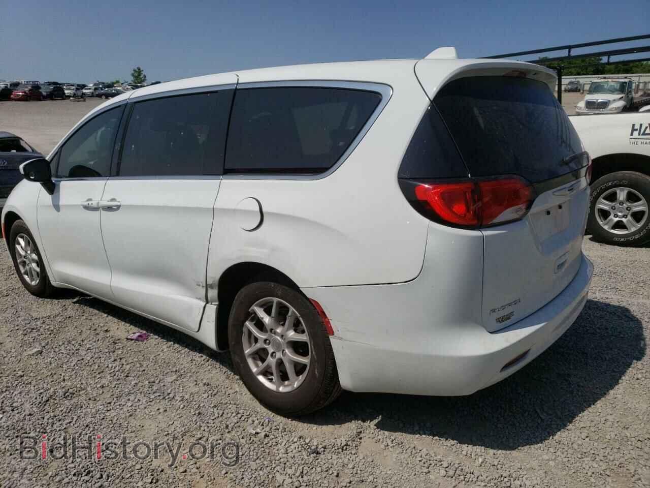 2017 CHRYSLER PACIFICA - VIN: 2C4RC1CG9HR811472 - Photo 2
