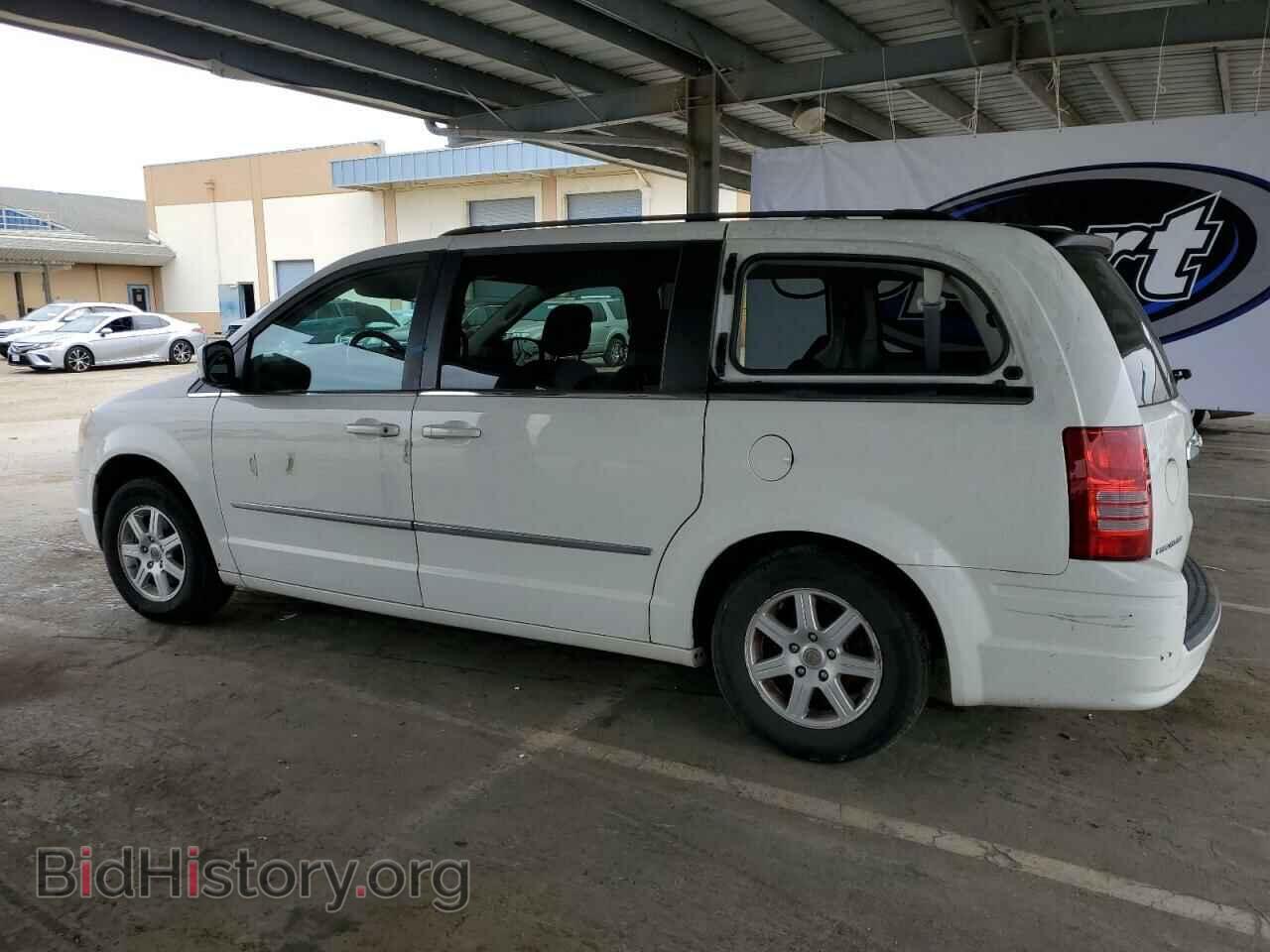 2010 CHRYSLER MINIVAN - VIN: 2A4RR5D18AR306796 - Фото 2