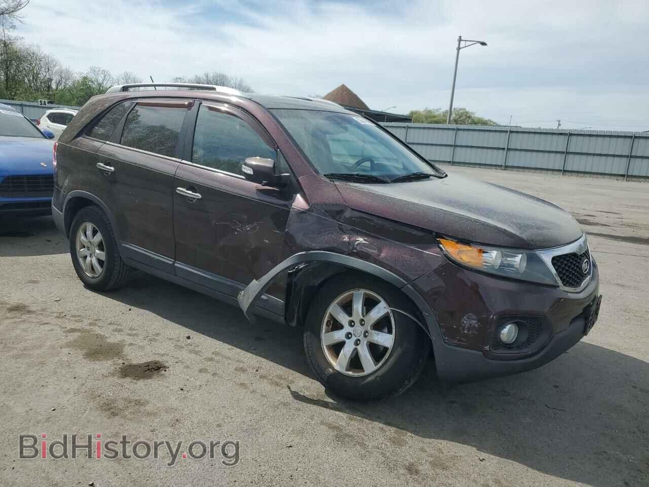 2011 KIA SORENTO - VIN: 5XYKT3A10BG102730 - Фото 4