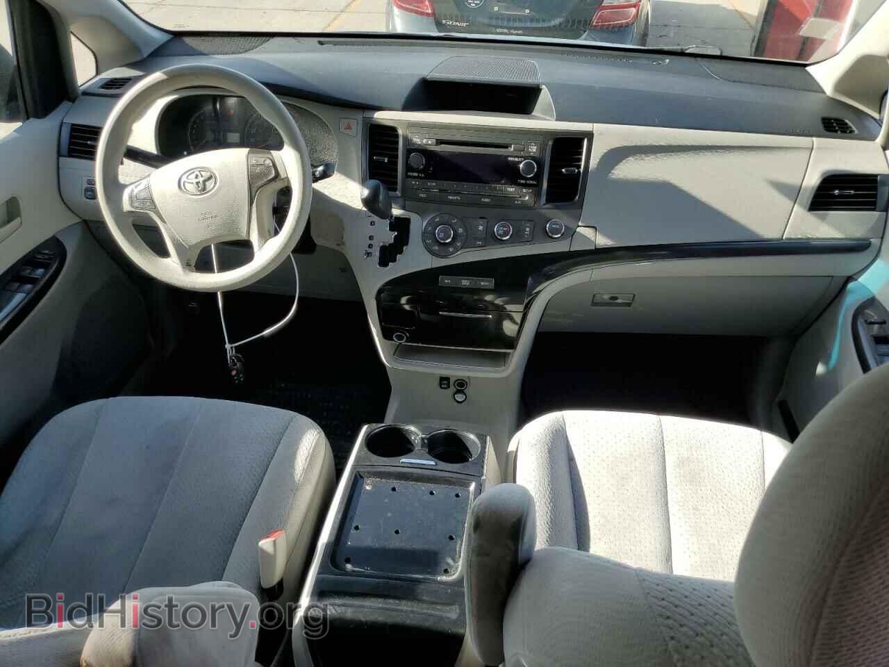 2012 TOYOTA All Models - VIN: 5TDKK3DC8CS258258 - Фото 8