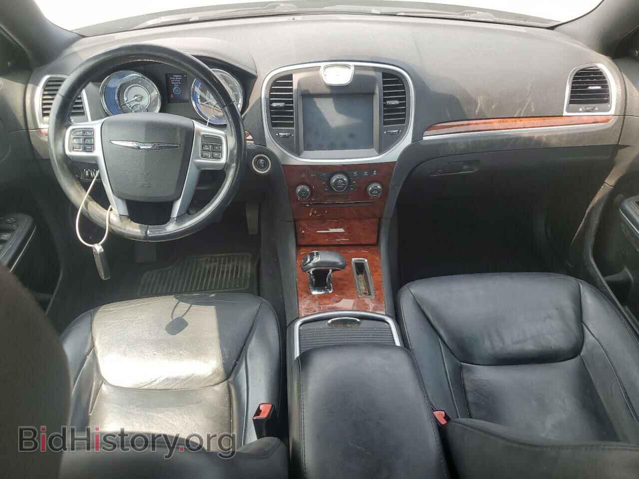 2012 CHRYSLER 300 - VIN: 2C3CCACGXCH250238 - Фото 8