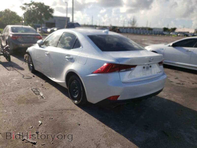 2017 Lexus IS (VIN JTHBA1D21H5059949) — фото 3 из 10