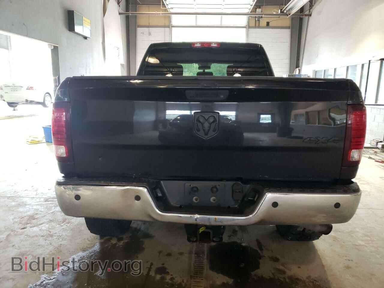 2017 RAM All Models - VIN: 3C6UR5CJ1HG676271 - Photo 6