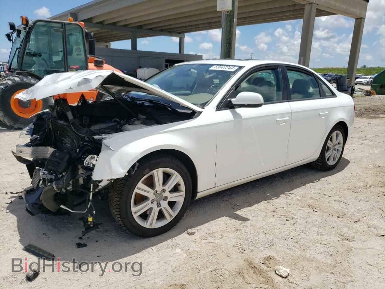Photo WAUAFAFL1BN027768 - AUDI A4 2011