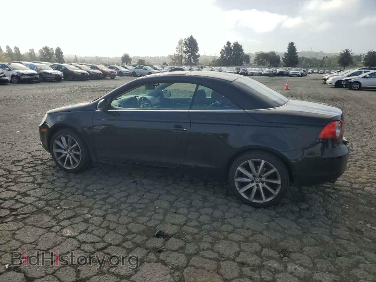 2007 VOLKSWAGEN EOS - VIN: WVWDA71F87V013473 - Фото 2