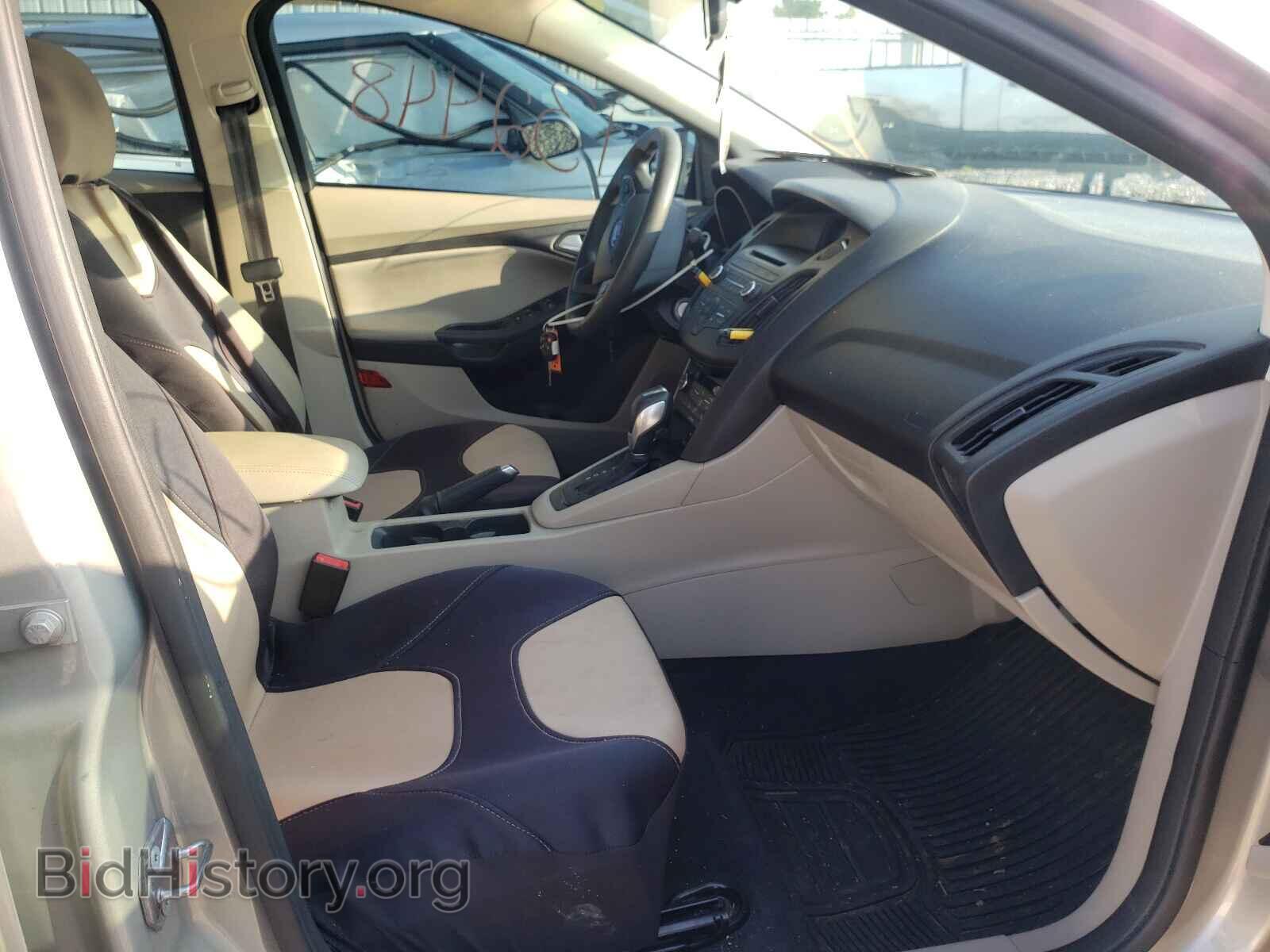 2016 FORD FOCUS - VIN: 1FADP3FE2GL244121 - Photo 5