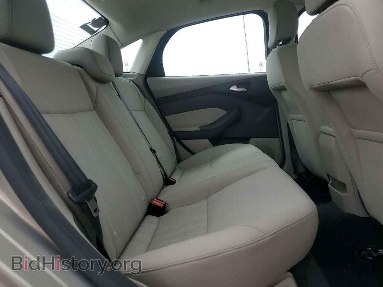 2016 FORD FOCUS - VIN: 1FADP3F20GL267077 - Фото 10