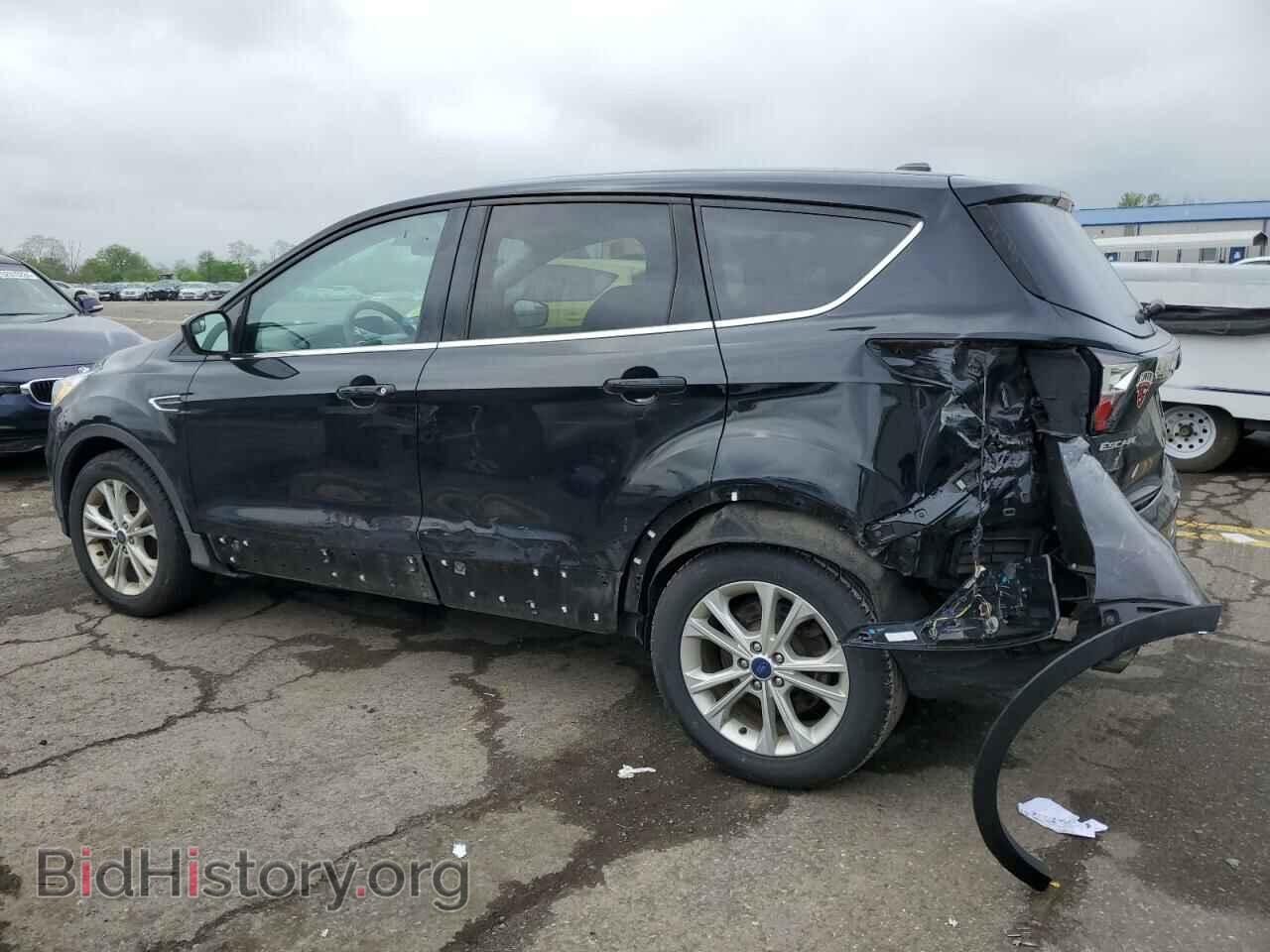 2017 FORD ESCAPE - VIN: 1FMCU9GD1HUB94147 - Фото 2