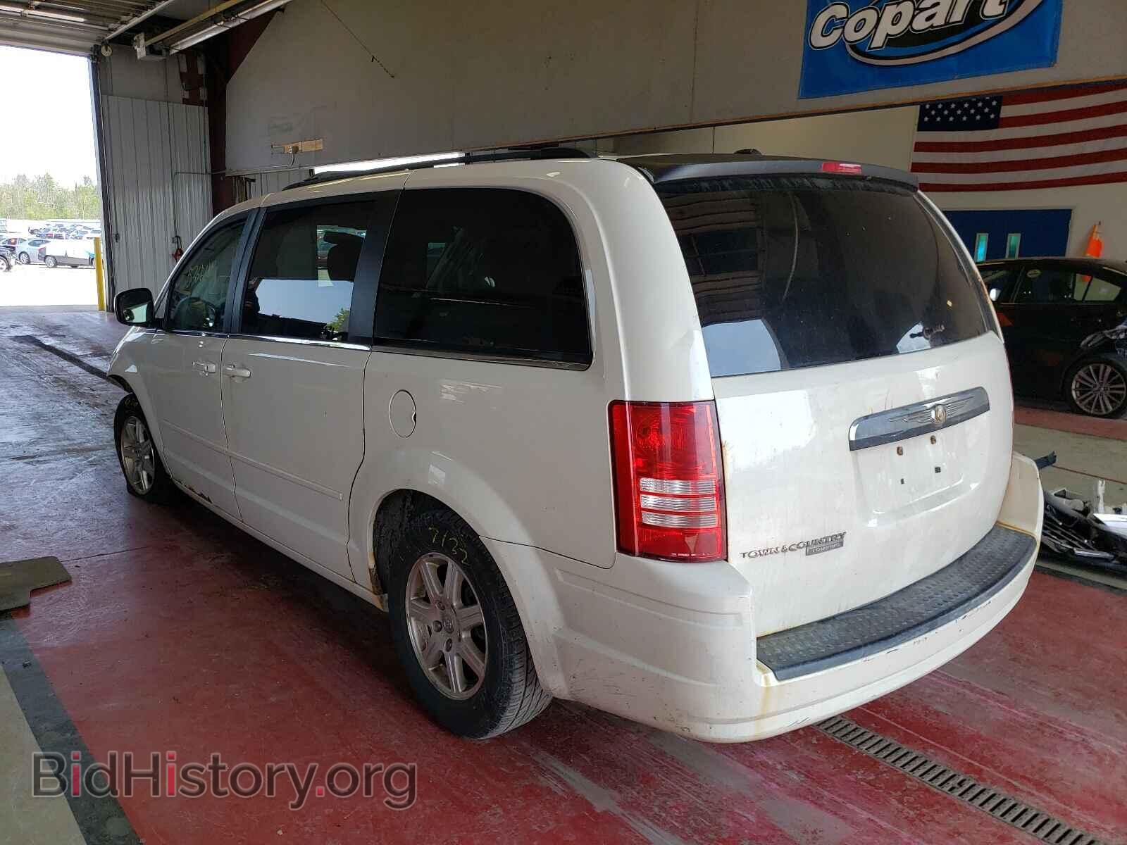 2008 CHRYSLER MINIVAN - VIN: 2A8HR54P18R815458 - Фото 3