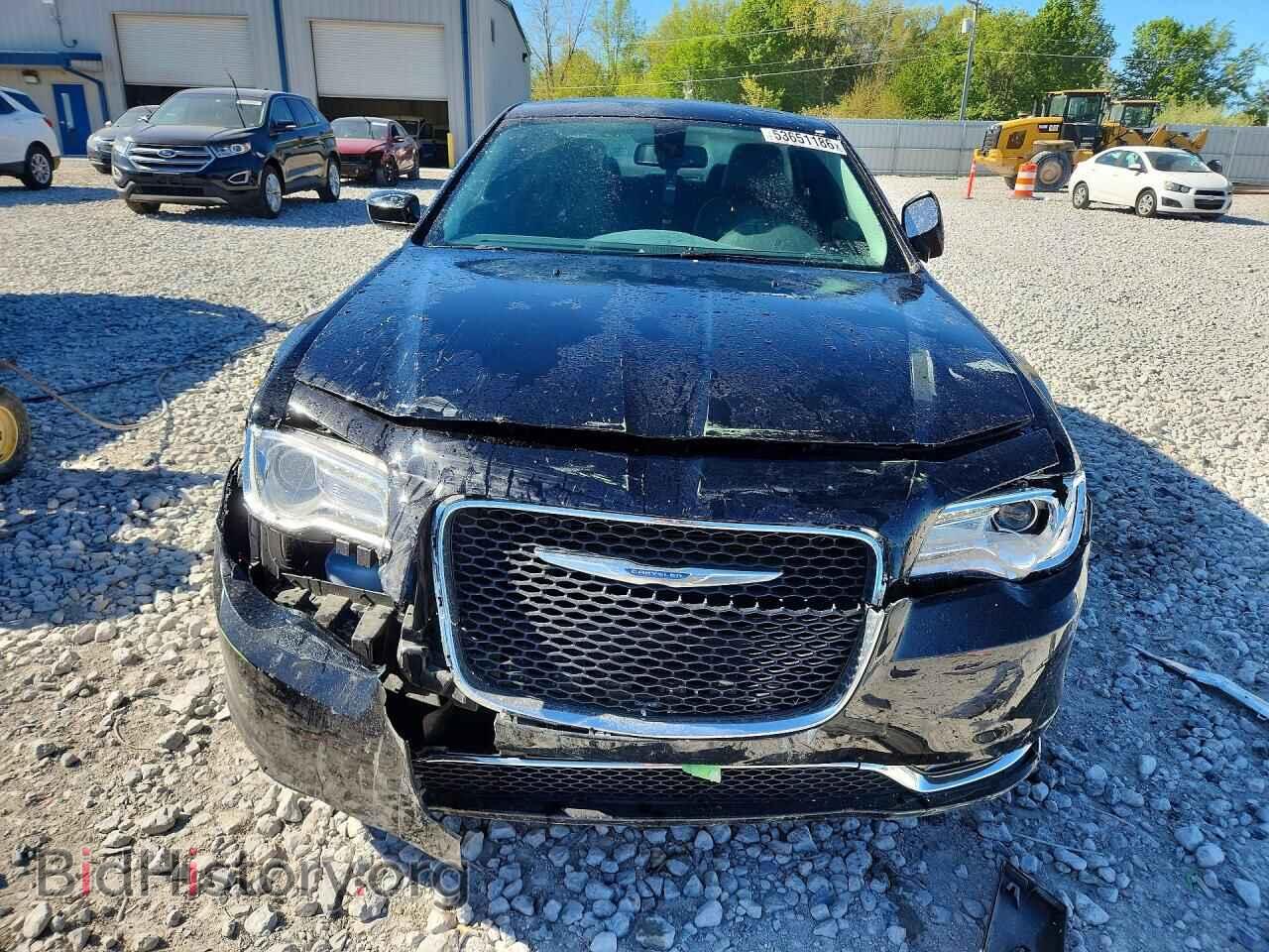 2017 CHRYSLER 300 - VIN: 2C3CCARGXHH558055 - Photo 5