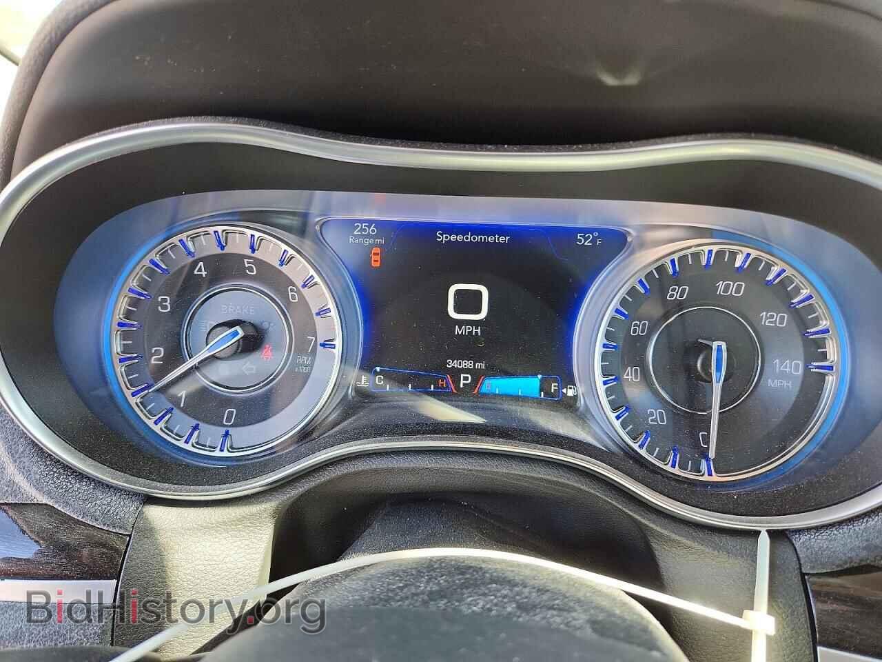 2017 CHRYSLER 300 - VIN: 2C3CCARGXHH558055 - Photo 9
