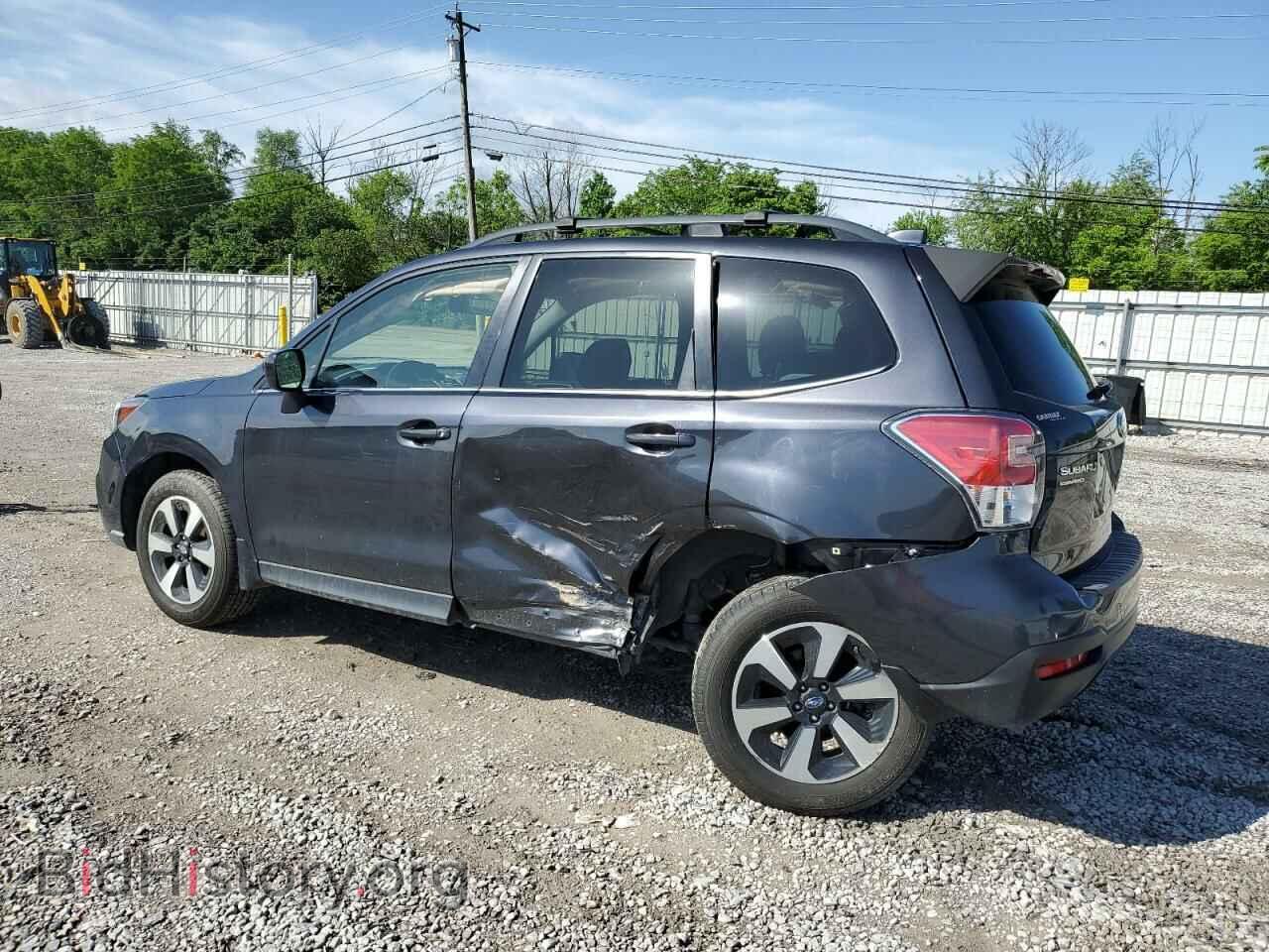 2017 SUBARU FORESTER - VIN: JF2SJAJC2HH468993 - Фото 2
