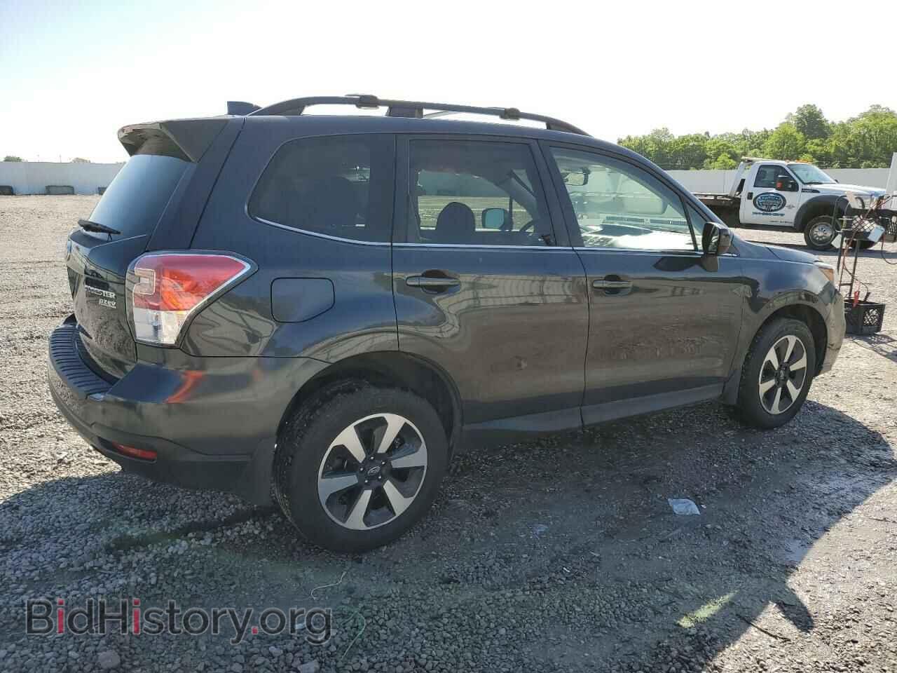 2017 SUBARU FORESTER - VIN: JF2SJAJC2HH468993 - Фото 3