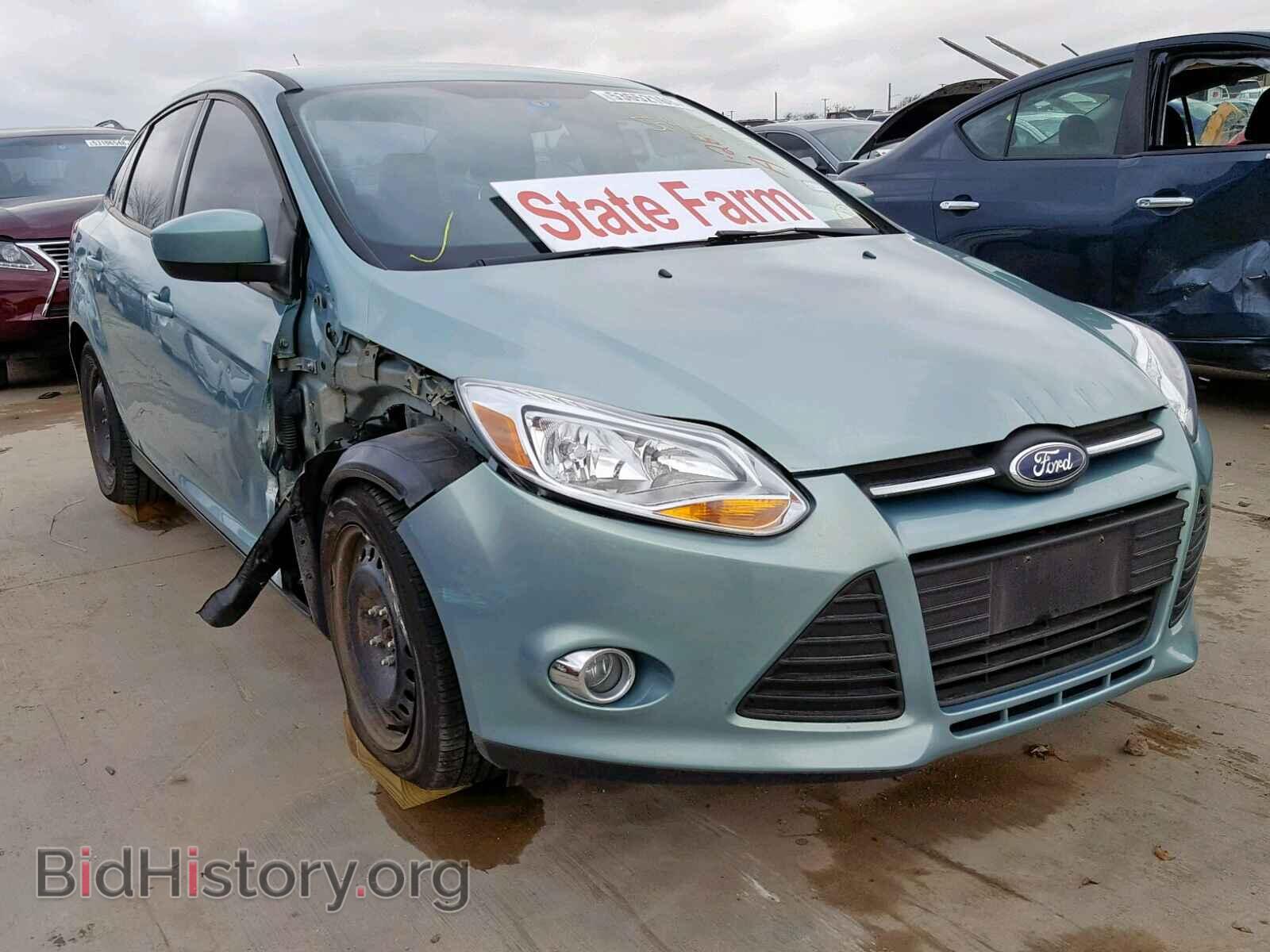Photo 1FAHP3F24CL183288 - FORD FOCUS 2012