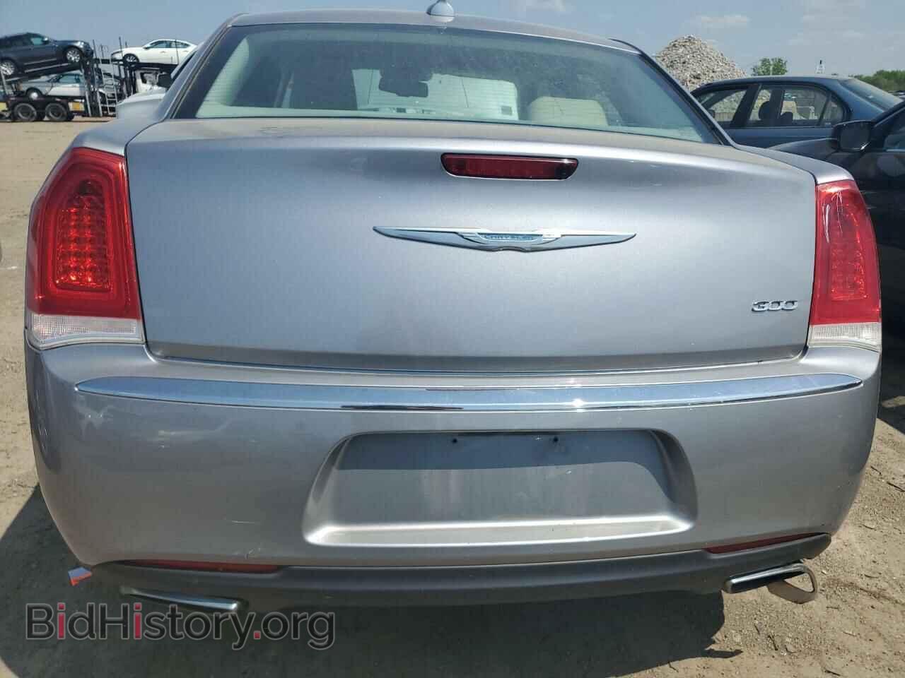 2015 CHRYSLER 300 - VIN: 2C3CCAAG2FH766181 - Фото 6