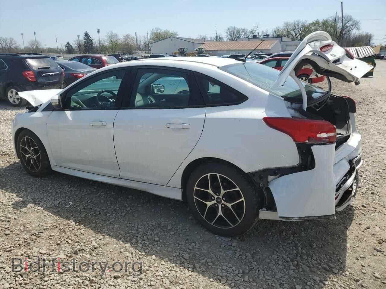 2016 FORD FOCUS - VIN: 1FADP3F21GL230815 - Photo 2