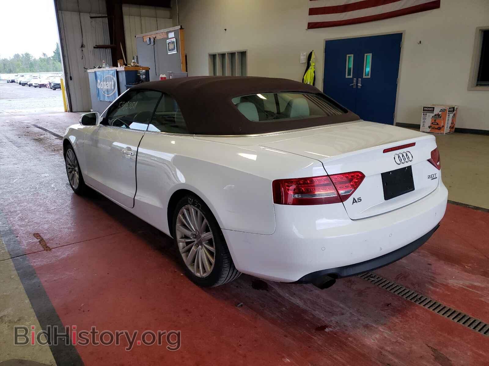 2011 AUDI A5 - VIN: WAULFAFH0BN017950 - Фото 3
