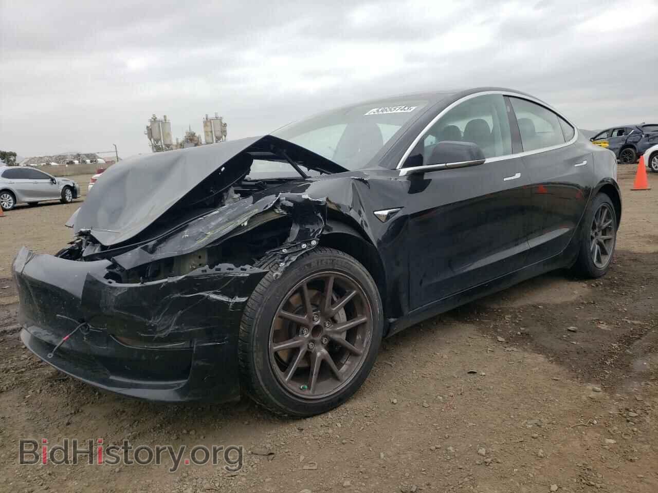 Фотография 5YJ3E1EA5JF040048 - TESLA MODEL 3 2018
