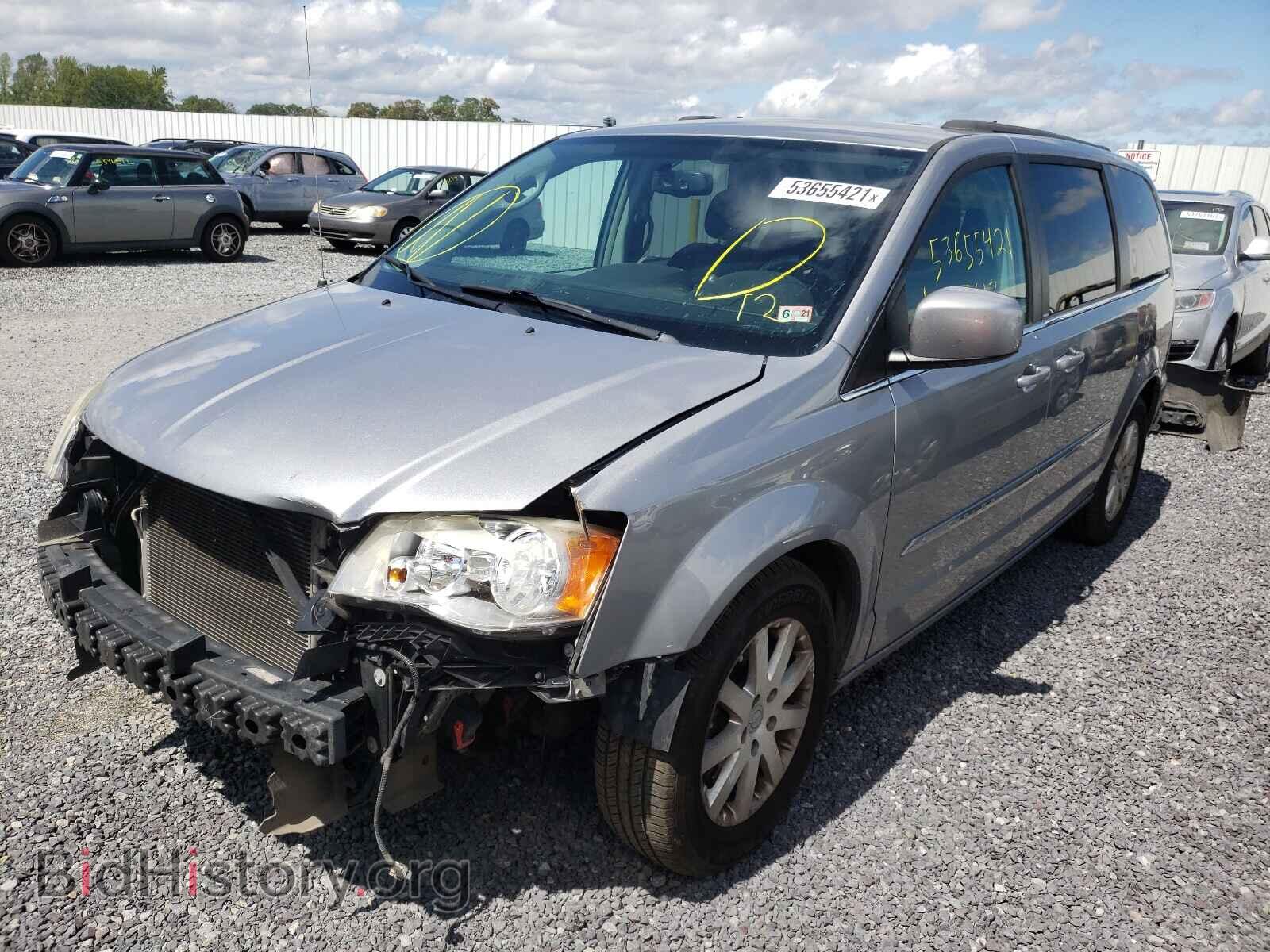 2013 CHRYSLER MINIVAN - VIN: 2C4RC1BG2DR779332 - Photo 2