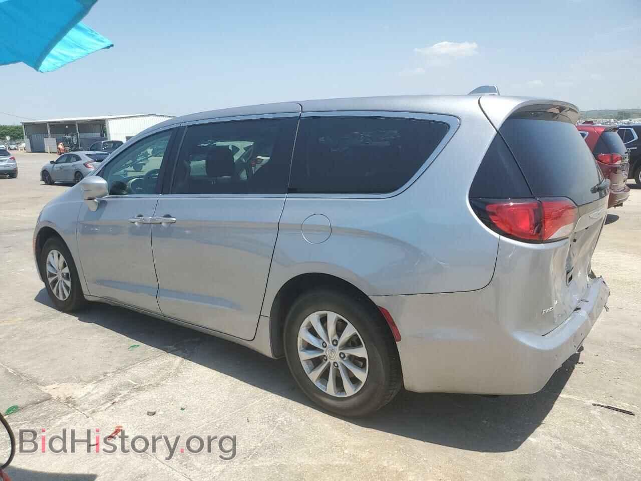2019 CHRYSLER PACIFICA - VIN: 2C4RC1FG1KR569537 - Фото 2