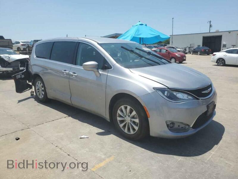 2019 Chrysler PACIFICA (VIN 2C4RC1FG1KR569537) — фото 4 из 13