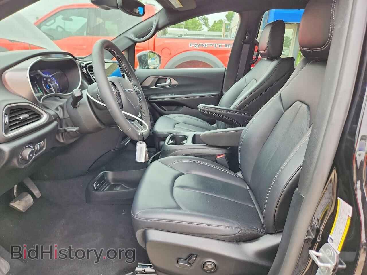 2026 CHRYSLER PACIFICA - VIN: 2C4RC1BG0TR209697 - Photo 7