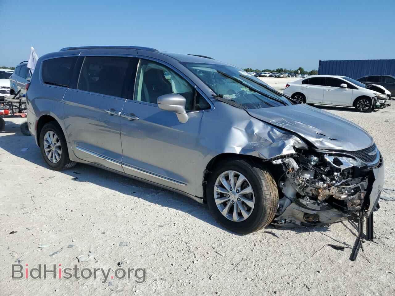 2018 CHRYSLER PACIFICA - VIN: 2C4RC1BG6JR142374 - Фото 4