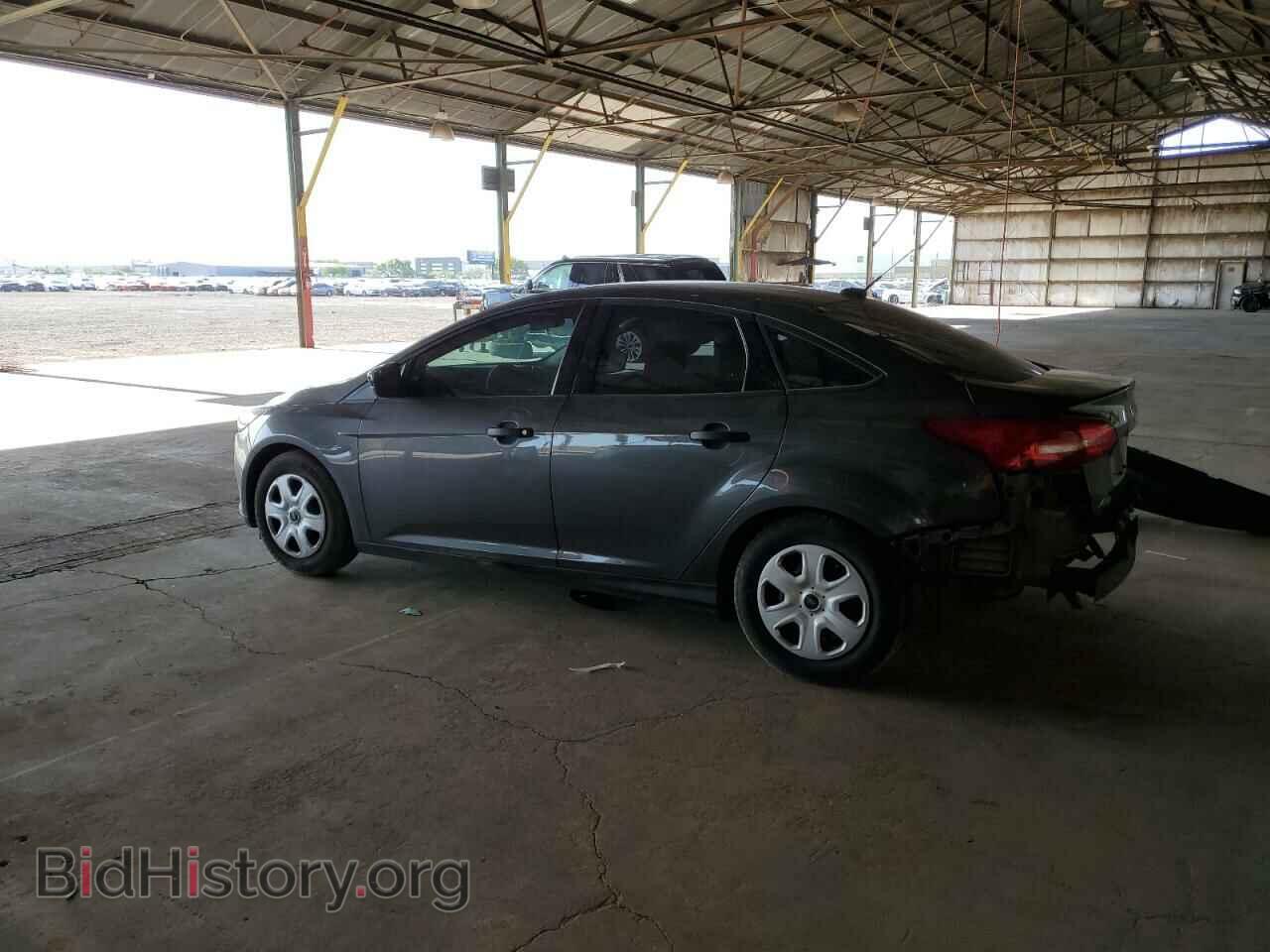 2017 FORD FOCUS - VIN: 1FADP3E25HL329320 - Photo 2