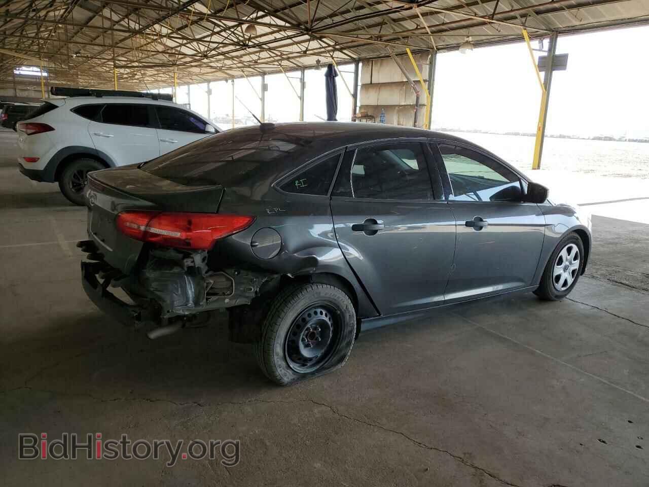 2017 FORD FOCUS - VIN: 1FADP3E25HL329320 - Photo 3