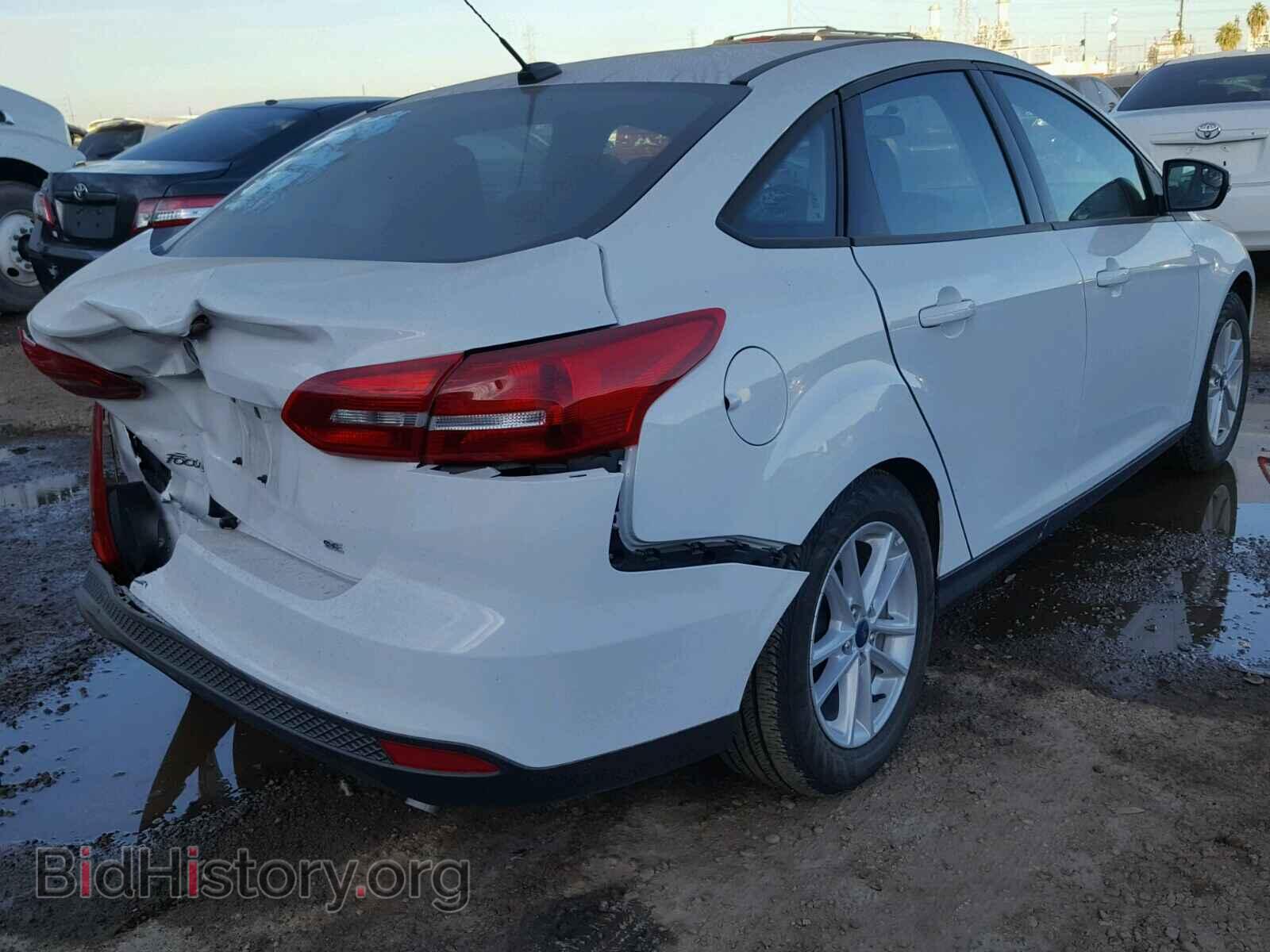 2017 FORD FOCUS SE - VIN: 1FADP3F26HL315800 - Фото 4