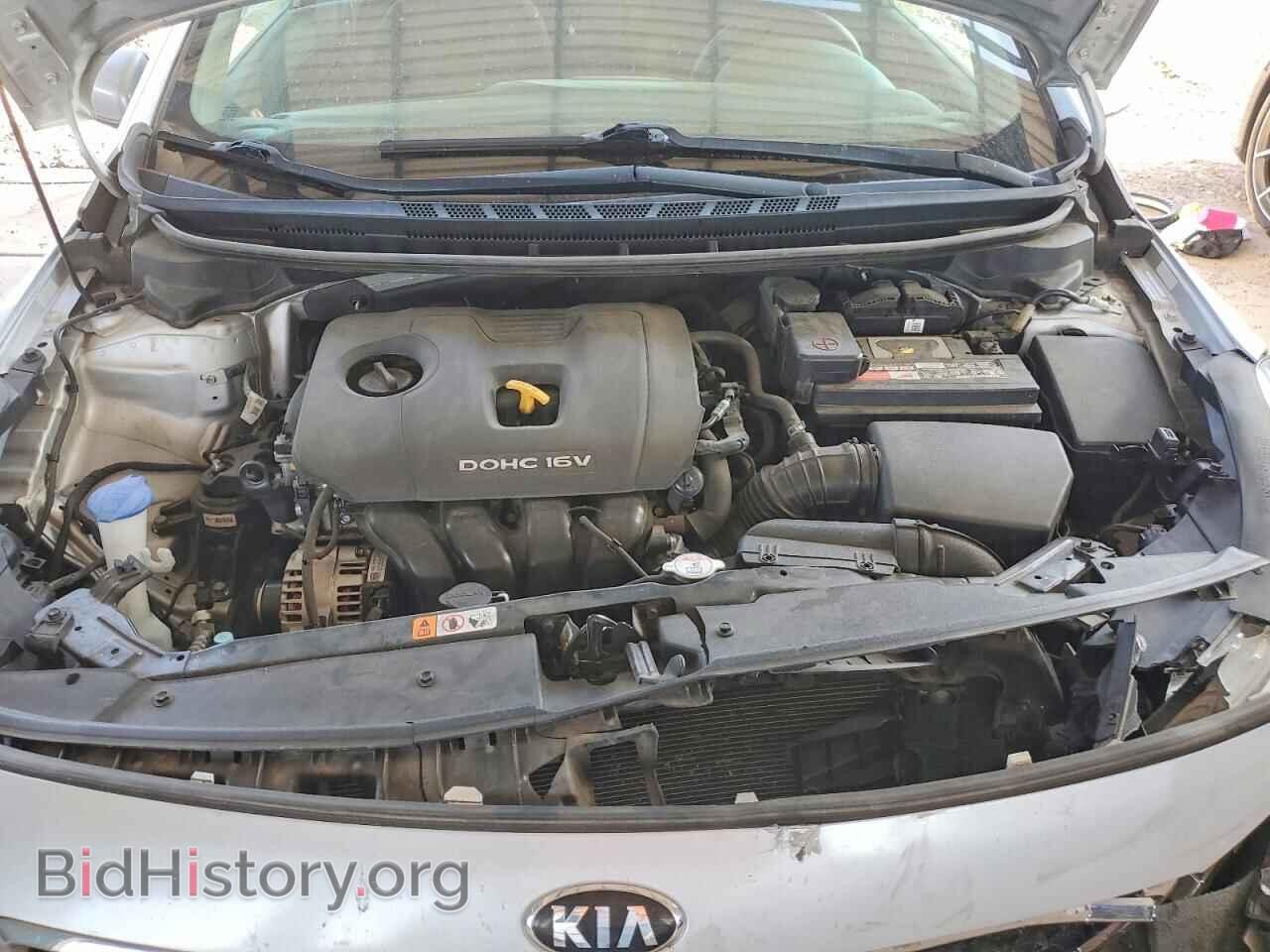 2017 KIA FORTE - VIN: 3KPFL4A79HE145075 - Photo 11