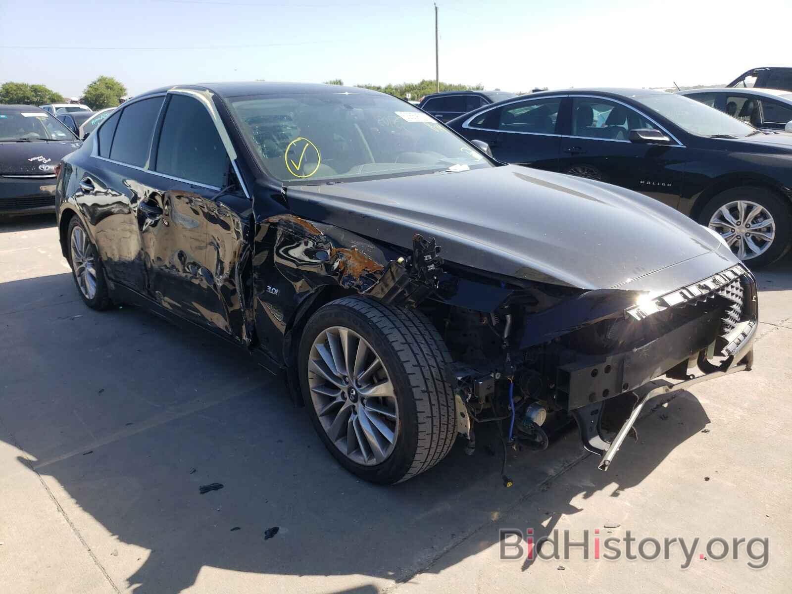 Photo JN1EV7AP1JM355283 - INFINITI Q50 2018