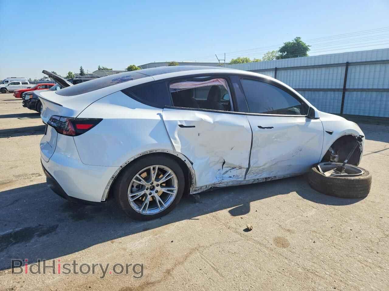 2024 TESLA MODEL Y - VIN: 7SAYGDEE5RF077846 - Photo 3
