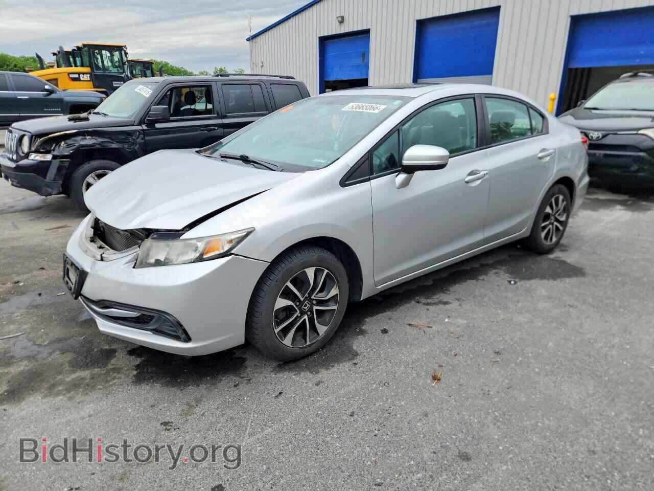 Фотография 19XFB2F86FE241137 - HONDA CIVIC 2015