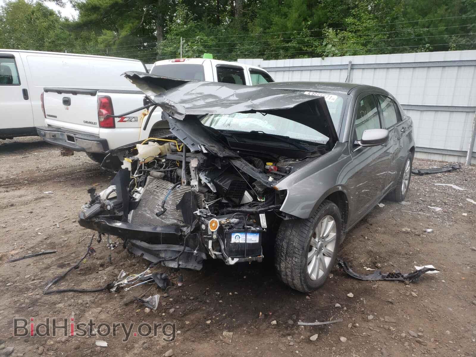 2012 CHRYSLER 200 - VIN: 1C3CCBBB9CN192464 - Фото 2