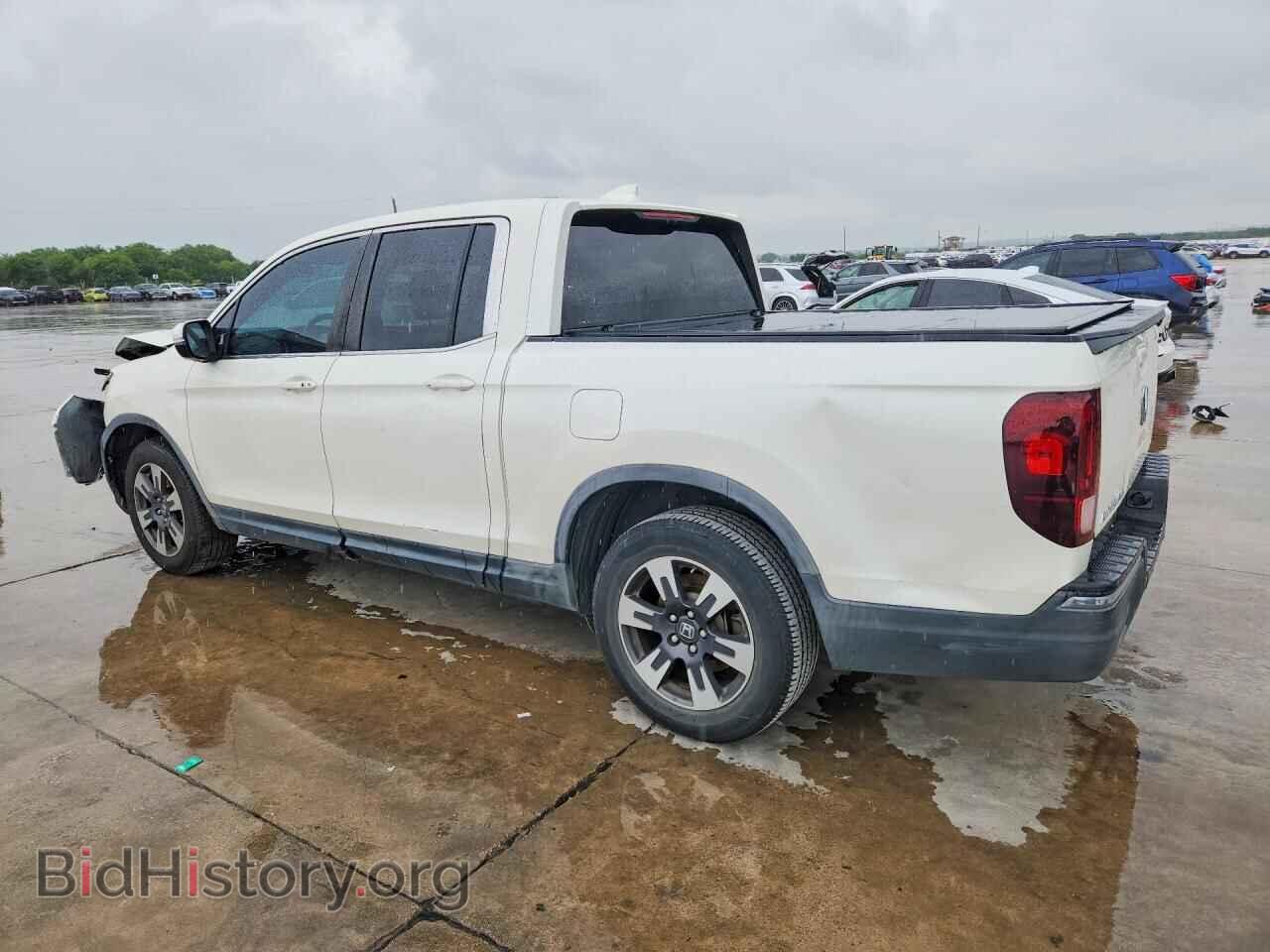 2017 HONDA RIDGELINE - VIN: 5FPYK2F59HB005567 - Photo 2