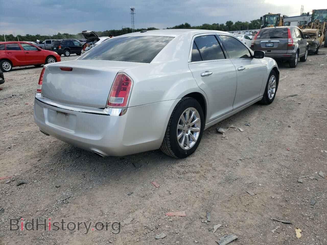 2012 CHRYSLER 300 - VIN: 2C3CCACG1CH167913 - Photo 4