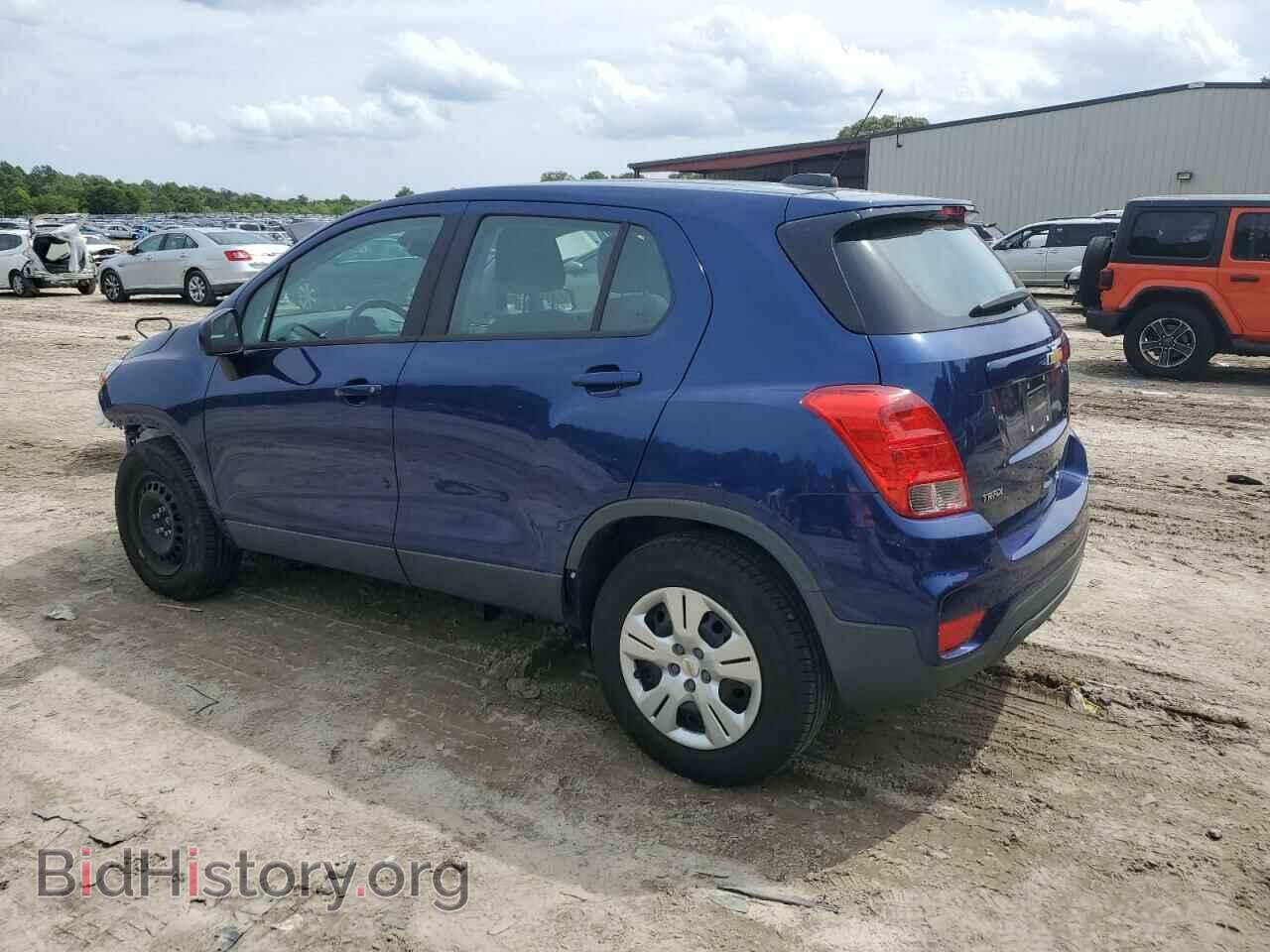 2017 CHEVROLET TRAX - VIN: 3GNCJKSB3HL133491 - Фото 2