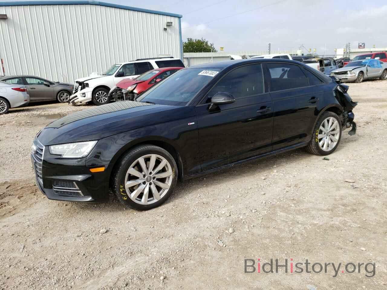 Photo WAUKMAF45JA128255 - AUDI A4 2018