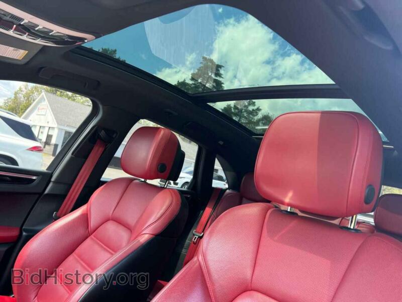 2016 Porsche MACAN (VIN WP1AB2A57GLB42132) — фото 10 из 10